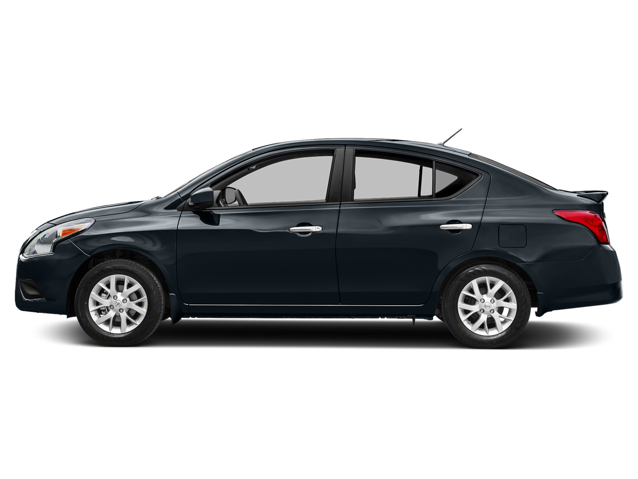 2015 Nissan Versa 1.6 Plus photo 4