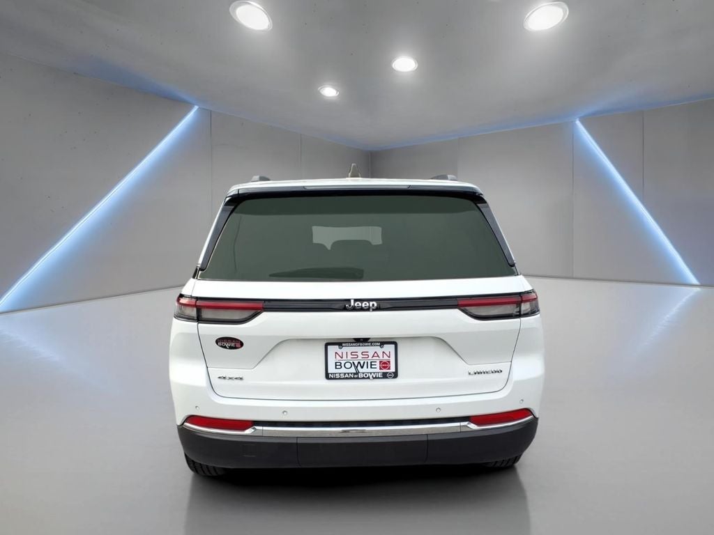 2023 Jeep Grand Cherokee Laredo