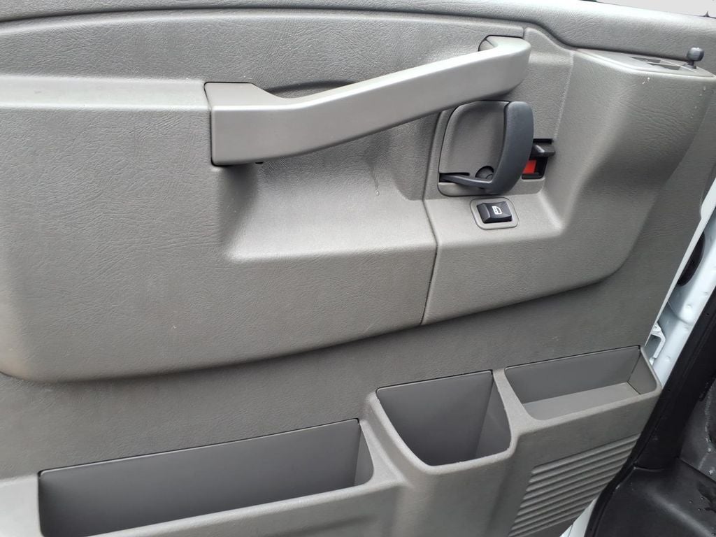 2024 GMC Savana 2500 Work Van ONE OWNER!!!