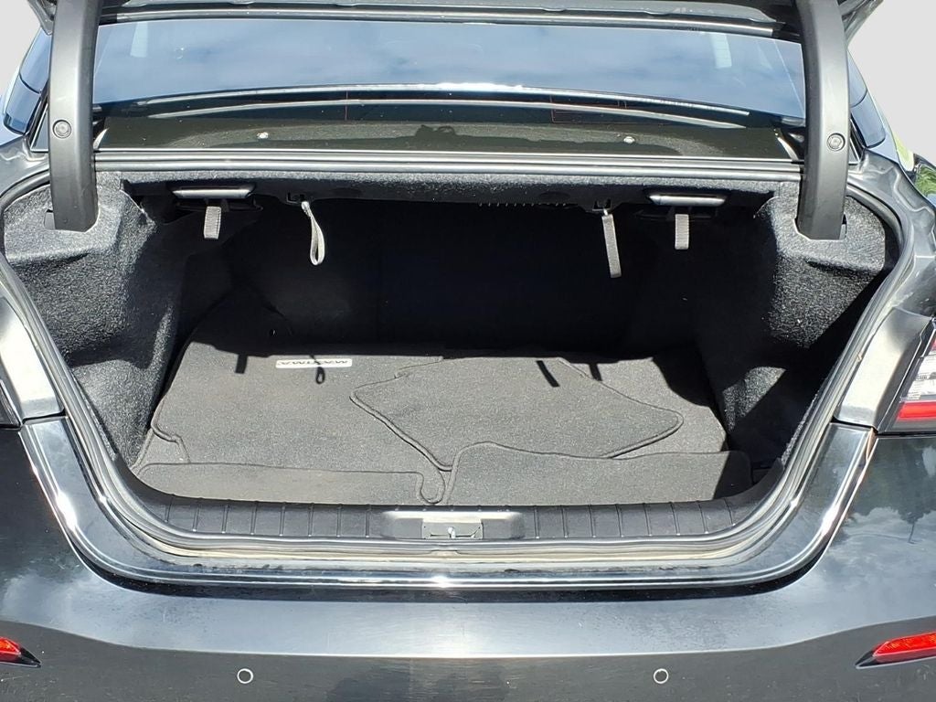 2023 Nissan Maxima Platinum