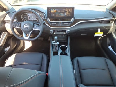 2025 Nissan Altima 2.5 SR