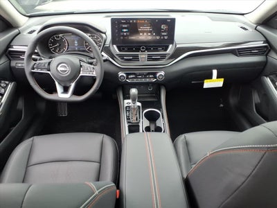 2025 Nissan Altima 2.5 SR