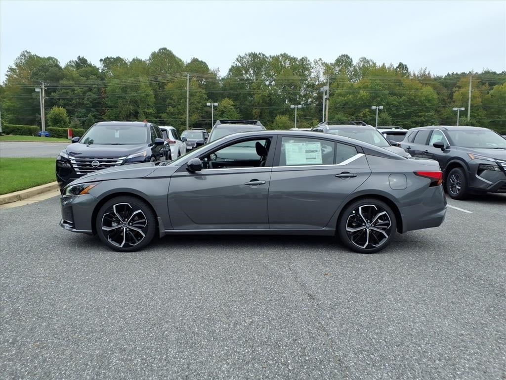 2025 Nissan Altima 2.5 SR