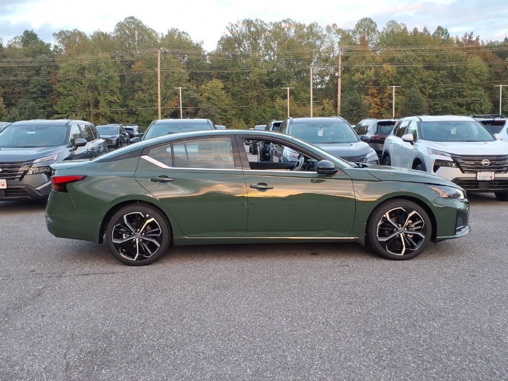 2026 Nissan Altima 2.5 SR