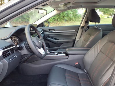 2025 Nissan Altima 2.5 SR