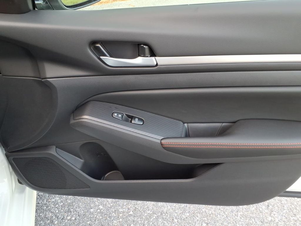 2026 Nissan Altima 2.5 SR