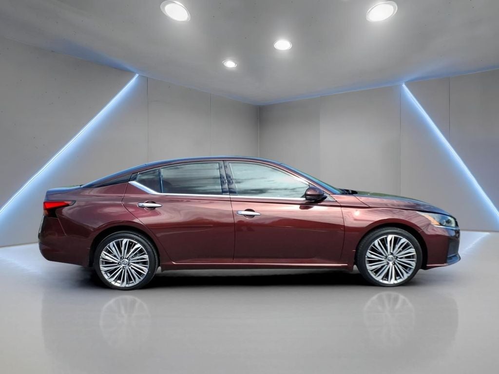 2024 Nissan Altima 2.5 SL