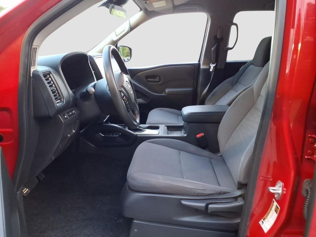 2022 Nissan Frontier S