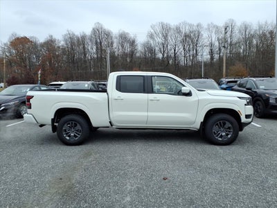 2026 Nissan Frontier SV