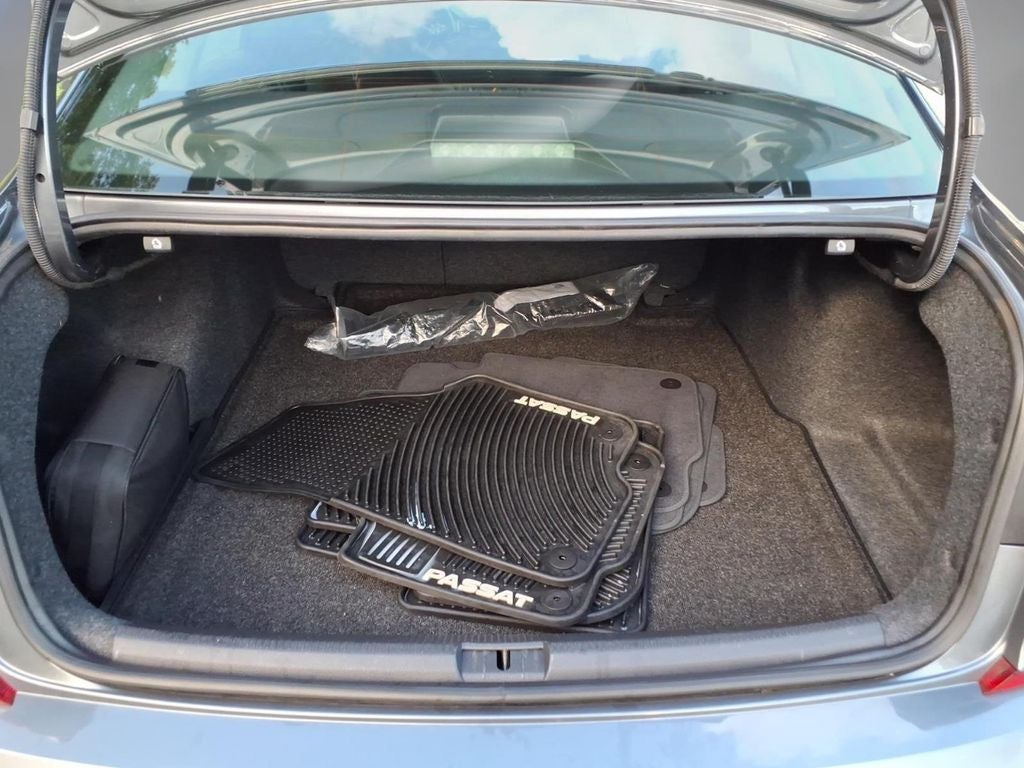 2018 Volkswagen Passat 2.0T SE w/Technology w/Technology