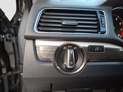 2018 Volkswagen Passat 2.0T SE w/Technology w/Technology