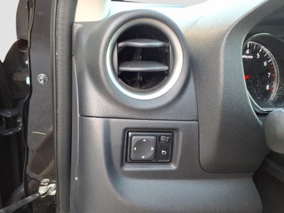 2019 Nissan Versa 1.6 SV