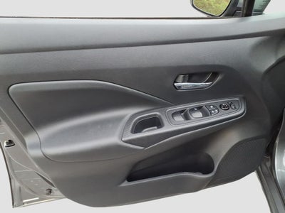 2023 Nissan Versa 1.6 SV