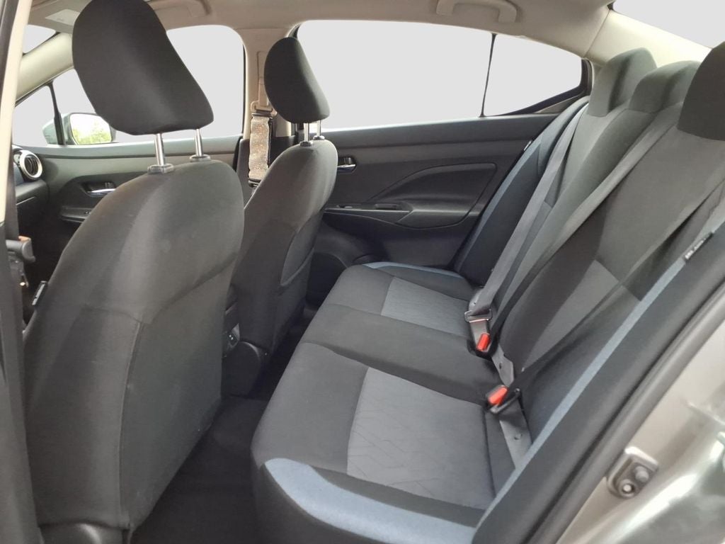 2023 Nissan Versa 1.6 SV