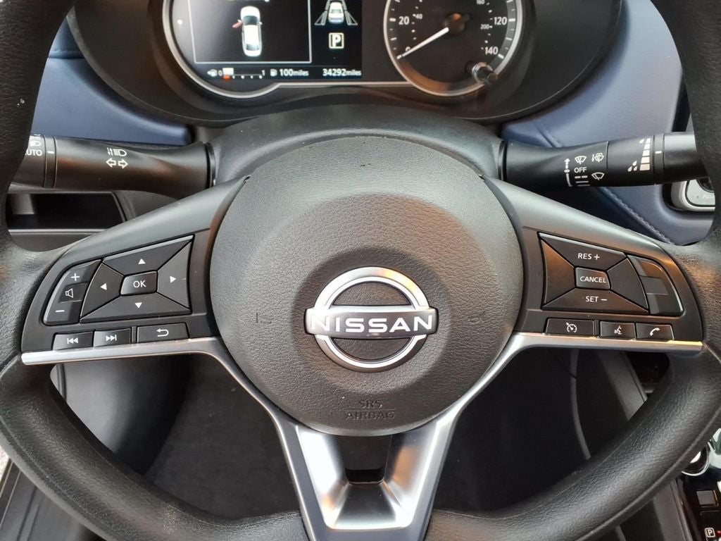 2023 Nissan Versa 1.6 SV