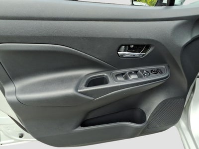2024 Nissan Versa 1.6 SV