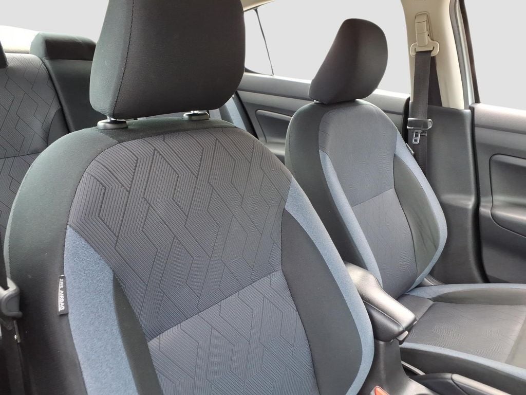 2024 Nissan Versa 1.6 SV