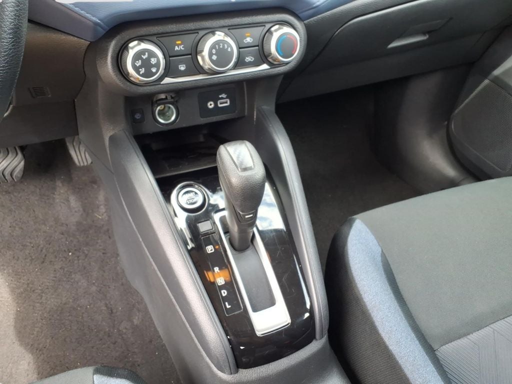 2024 Nissan Versa 1.6 SV