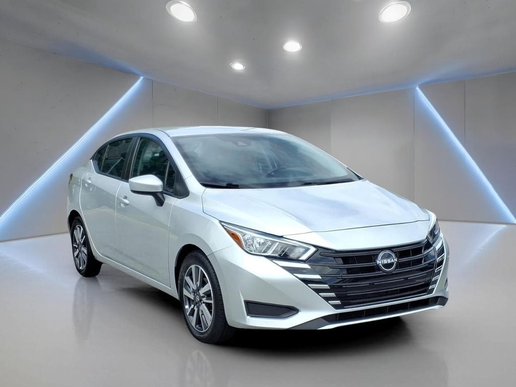 2024 Nissan Versa 1.6 SV