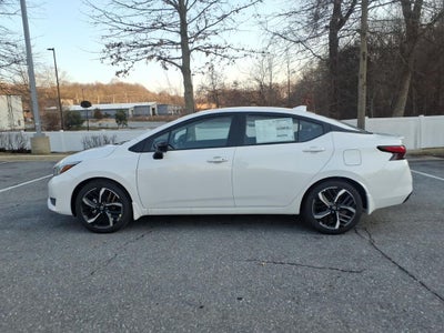 2025 Nissan Versa 1.6 SR