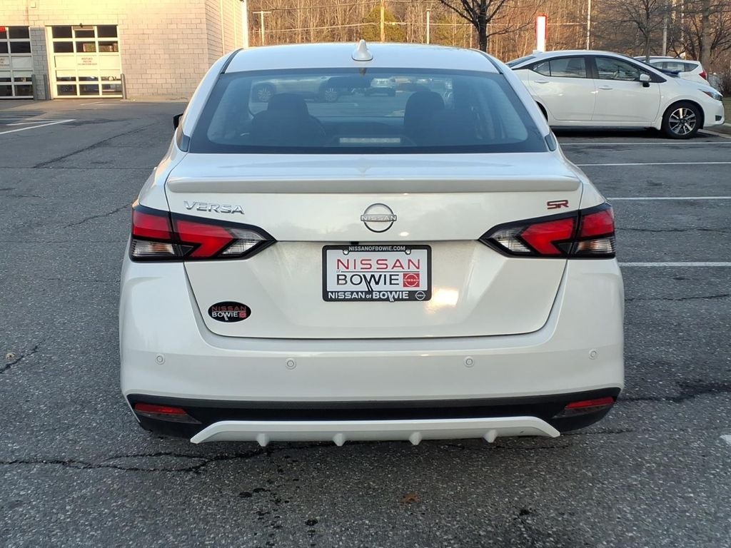2025 Nissan Versa 1.6 SR