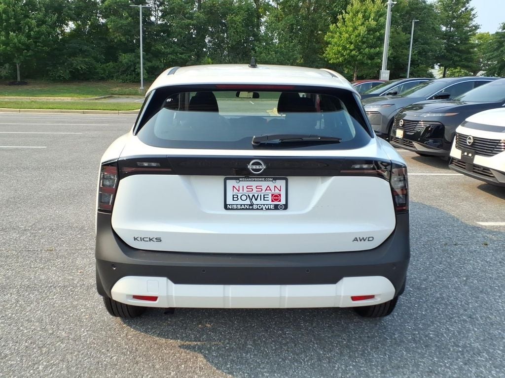 2026 Nissan Kicks S