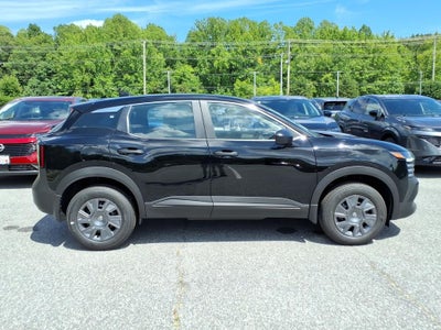 2026 Nissan Kicks S