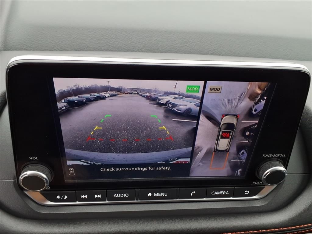 2025 Nissan Rogue Rock Creek