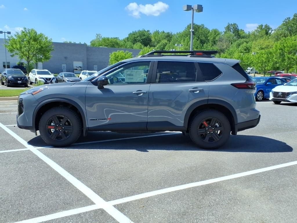 2025 Nissan Rogue Rock Creek
