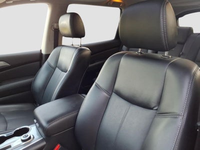 2018 Nissan Pathfinder SL