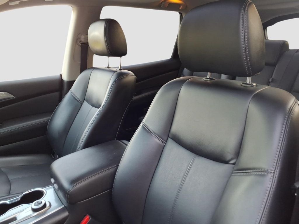 2018 Nissan Pathfinder SL