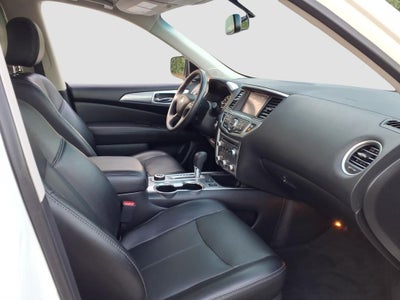 2018 Nissan Pathfinder SL