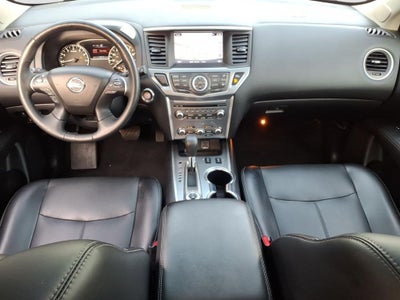 2018 Nissan Pathfinder SL