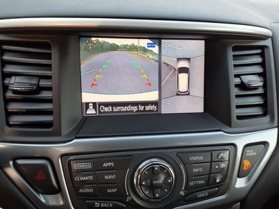 2018 Nissan Pathfinder SL