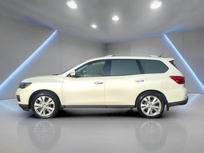 2018 Nissan Pathfinder SL
