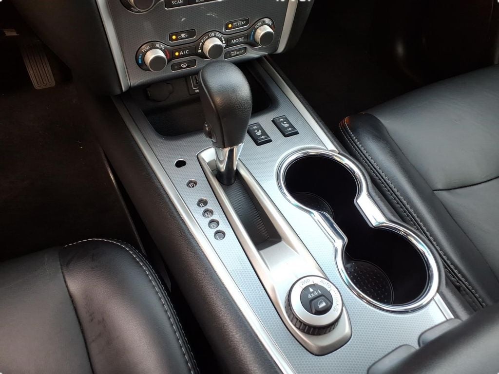 2018 Nissan Pathfinder SL