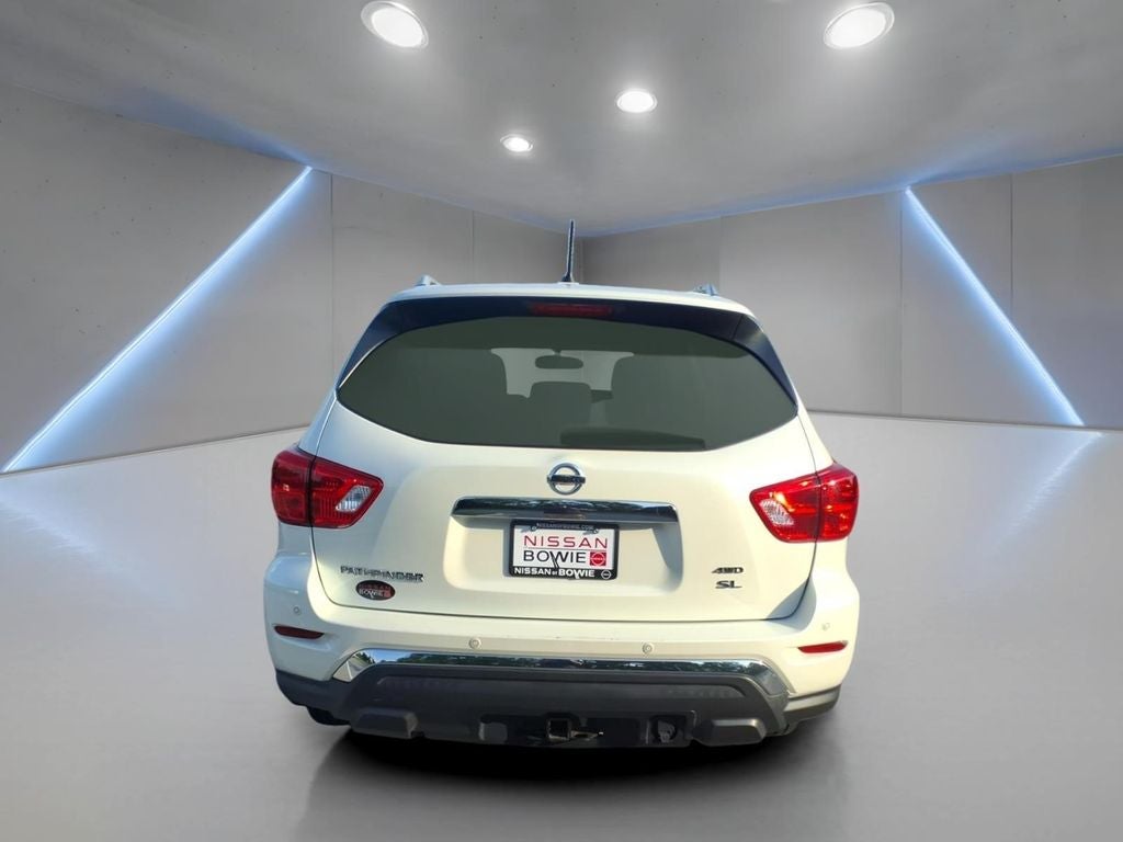 2018 Nissan Pathfinder SL