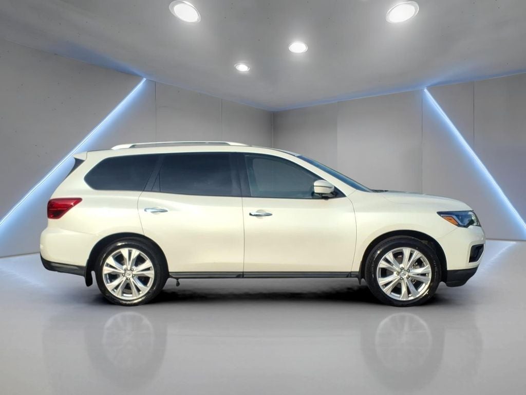 2018 Nissan Pathfinder SL
