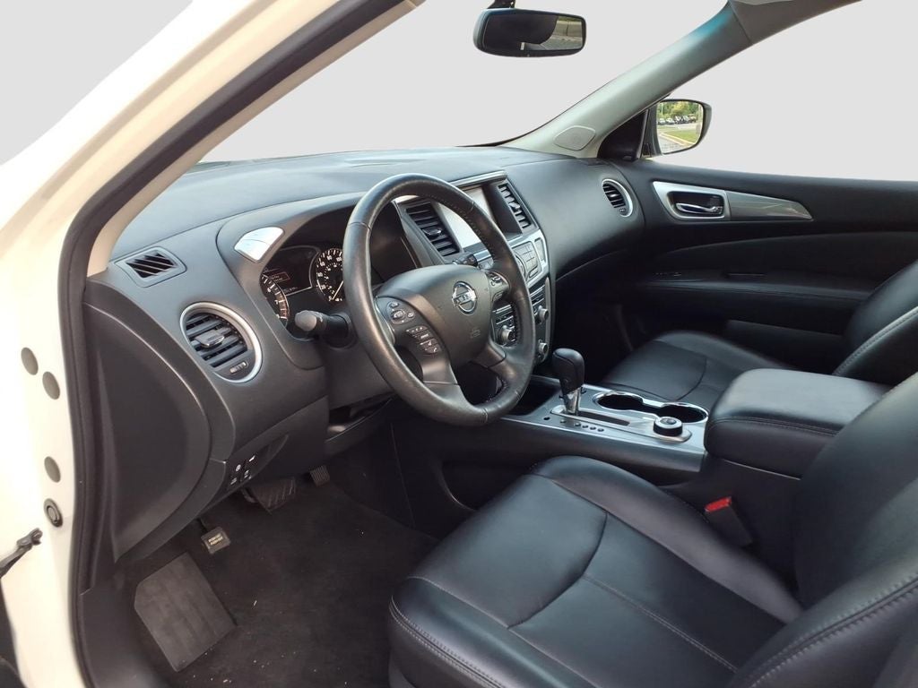 2018 Nissan Pathfinder SL