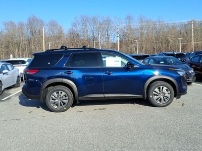 2026 Nissan Pathfinder SV