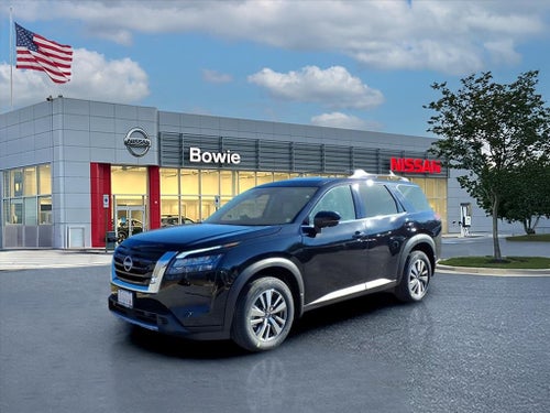 2025 Nissan Pathfinder SL