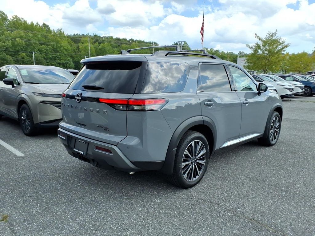 2026 Nissan Pathfinder Platinum