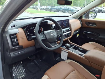 2026 Nissan Pathfinder Platinum