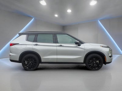 2024 Mitsubishi Outlander SEL Black Edition