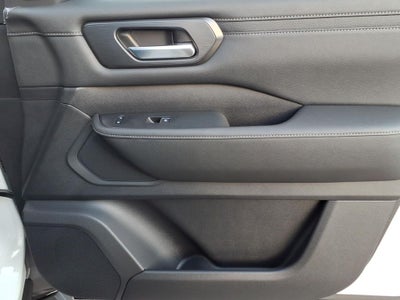 2026 Nissan Armada SV