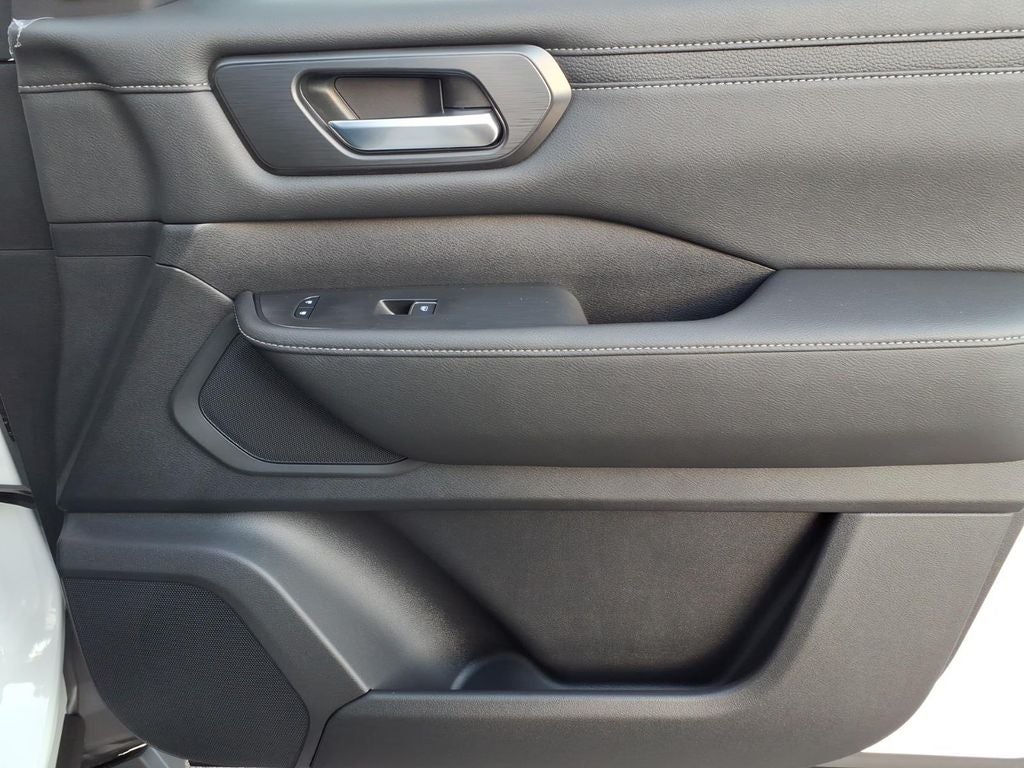 2026 Nissan Armada SV