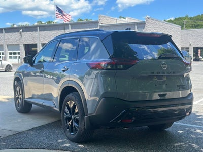 2023 Nissan Rogue SV Midnight Edition