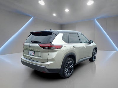 2025 Nissan Rogue SL