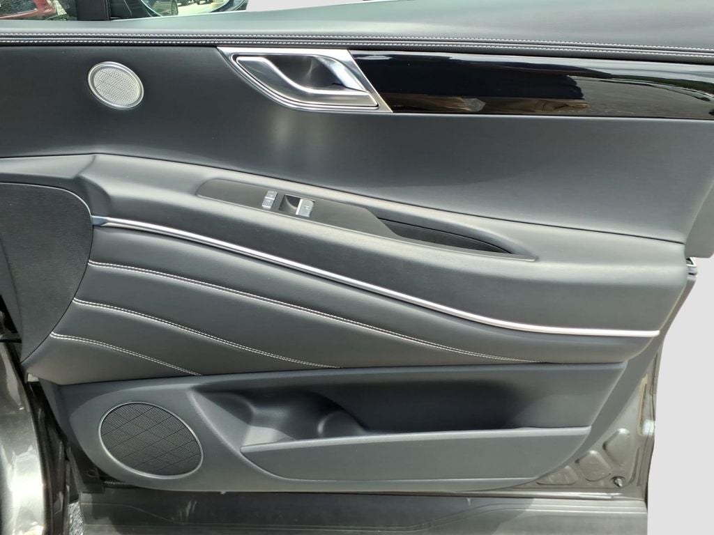2025 Genesis GV80 2.5T