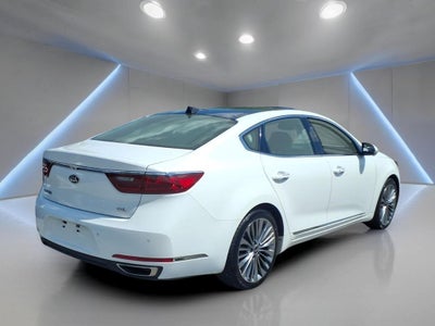 2018 Kia Cadenza Limited
